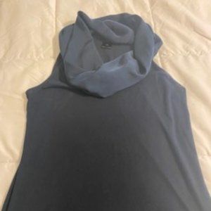 Ann taylor beautiful cowl neck top